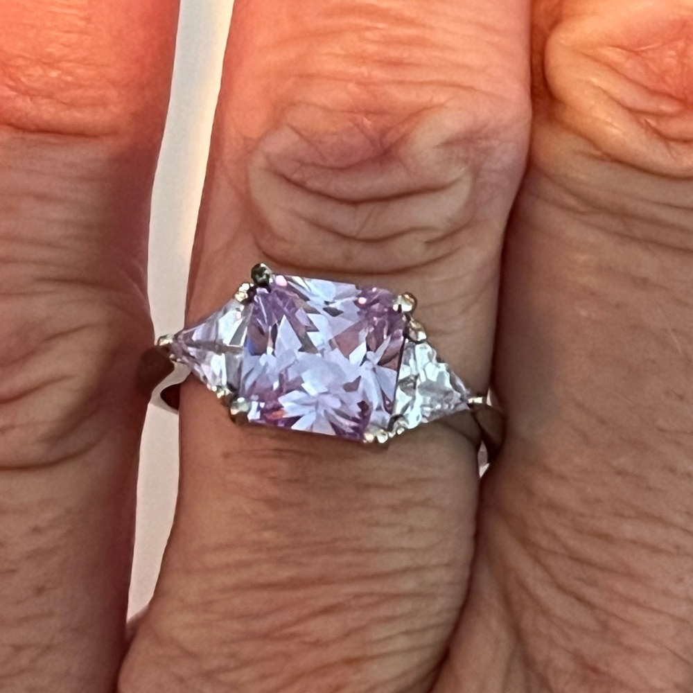 Sterling Silver Ring W/Amethyst Colored Emerald C… - image 1